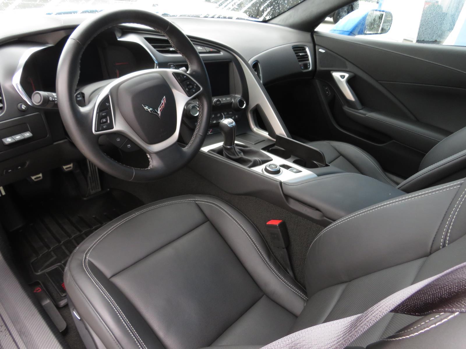 Used 2015  CHEVROLET  image 21