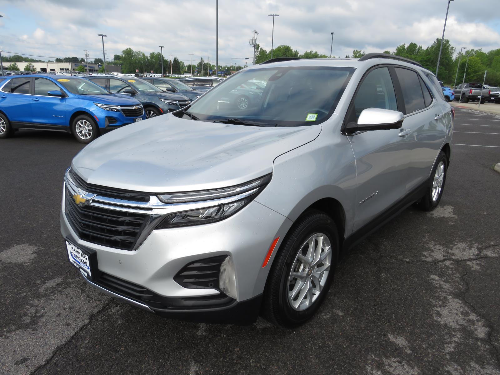 Used 2022 Silver Ice Metallic Chevrolet LT image 11