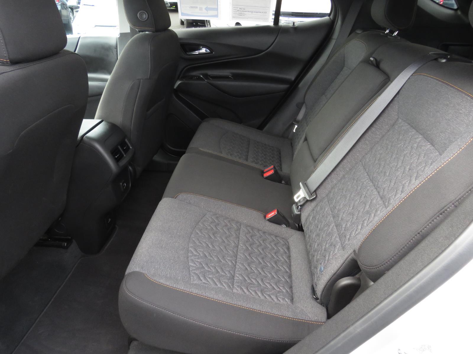 Used 2022 Silver Ice Metallic Chevrolet LT image 23