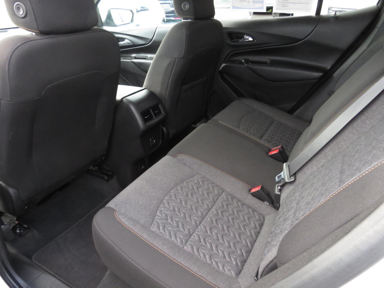 Used 2022 Silver Ice Metallic Chevrolet LT image 25