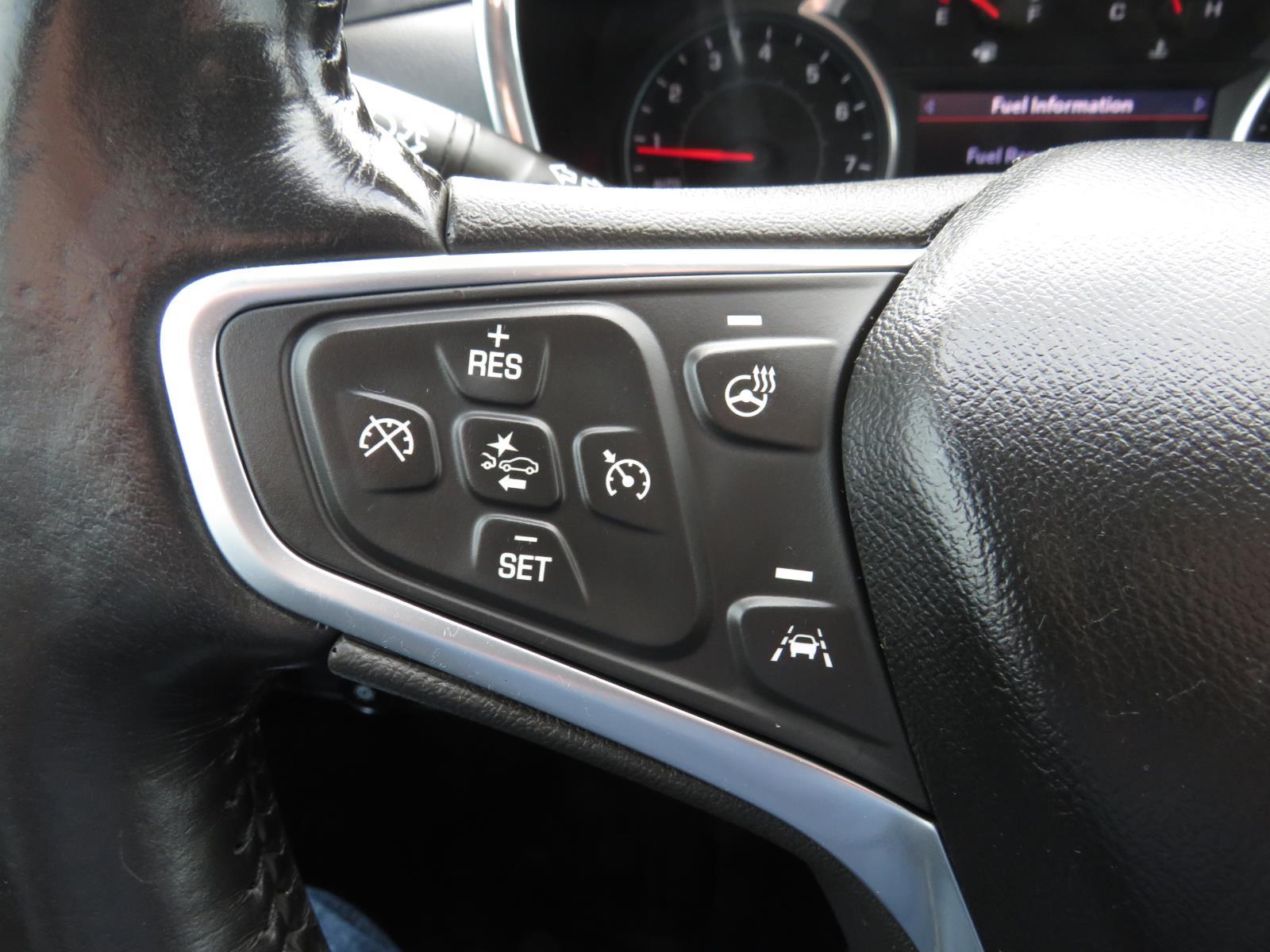 Used 2022 Silver Ice Metallic Chevrolet LT image 31
