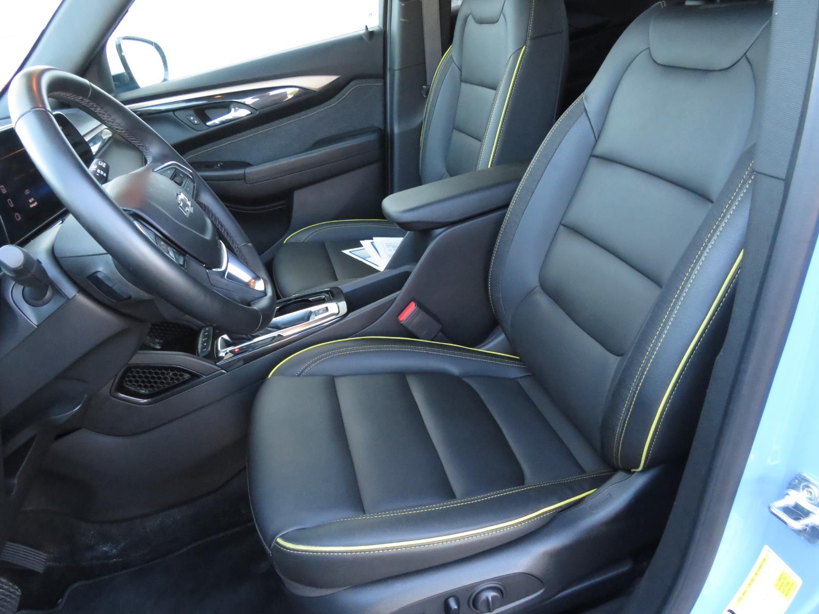 Used 2024 Fountain Blue Chevrolet ACTIV image 23