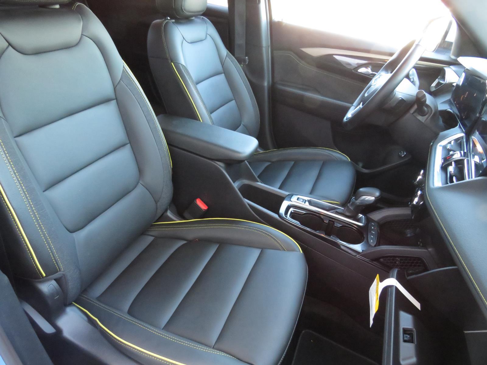 Used 2024 Fountain Blue Chevrolet ACTIV image 29