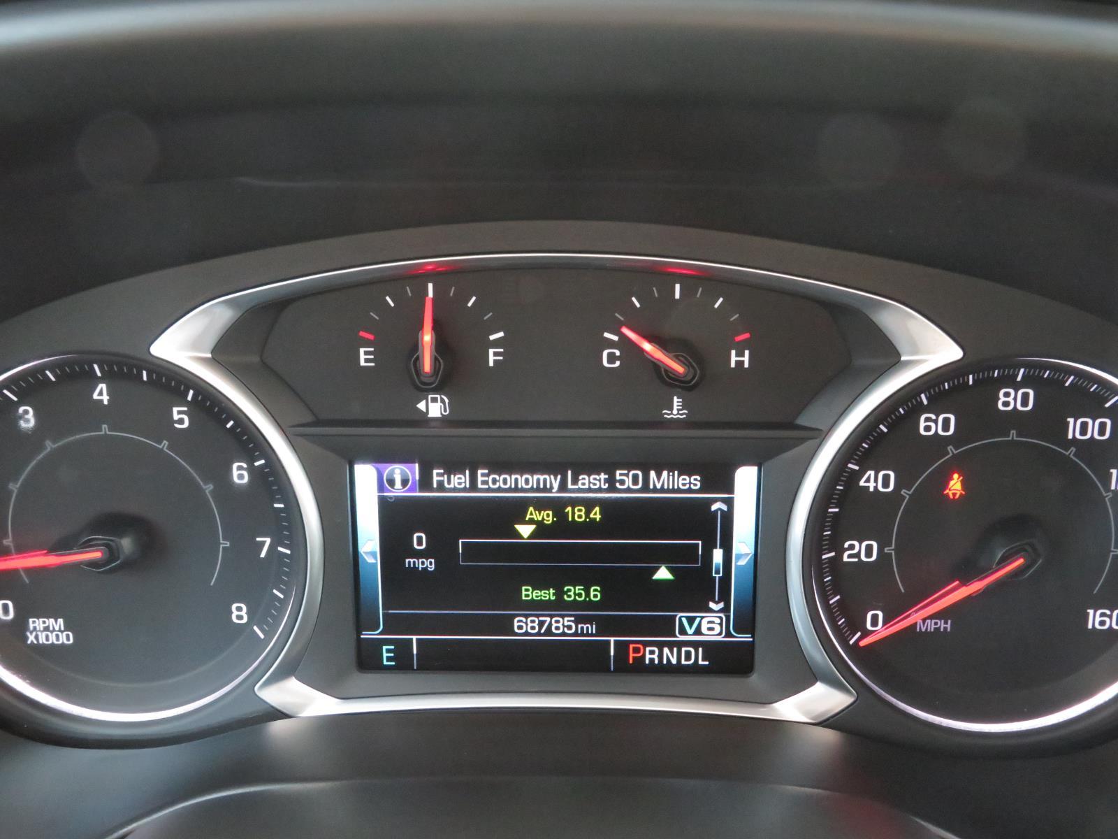 Used 2018 Summit White GMC SLT image 28