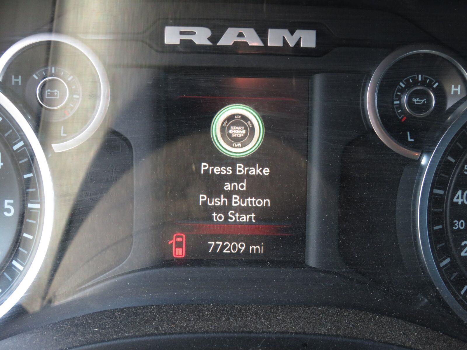 Used 2019 Diamond Black Crystal Pearlcoat Ram Big Horn/Lone Star image 13