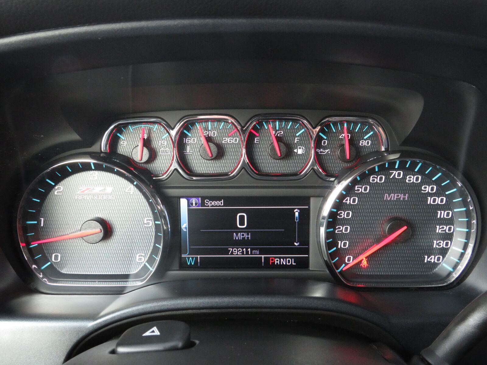 Used 2019 Silver Ice Metallic Chevrolet LT image 29