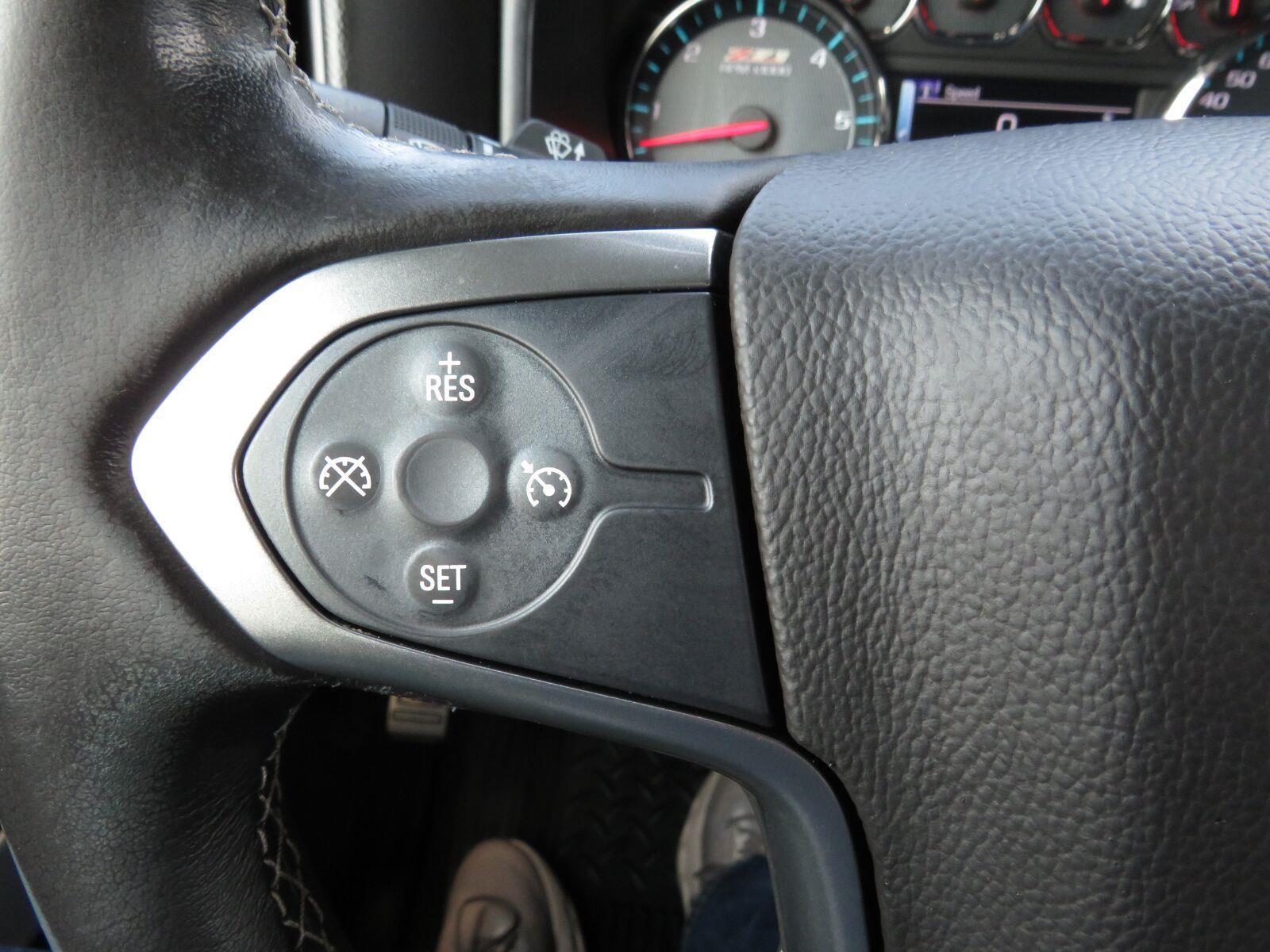 Used 2019 Silver Ice Metallic Chevrolet LT image 33