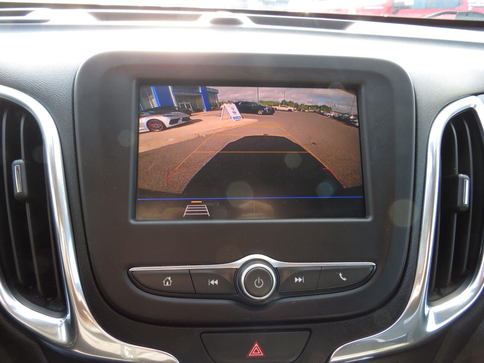 Used 2020 Pacific Blue Metallic Chevrolet LT image 22