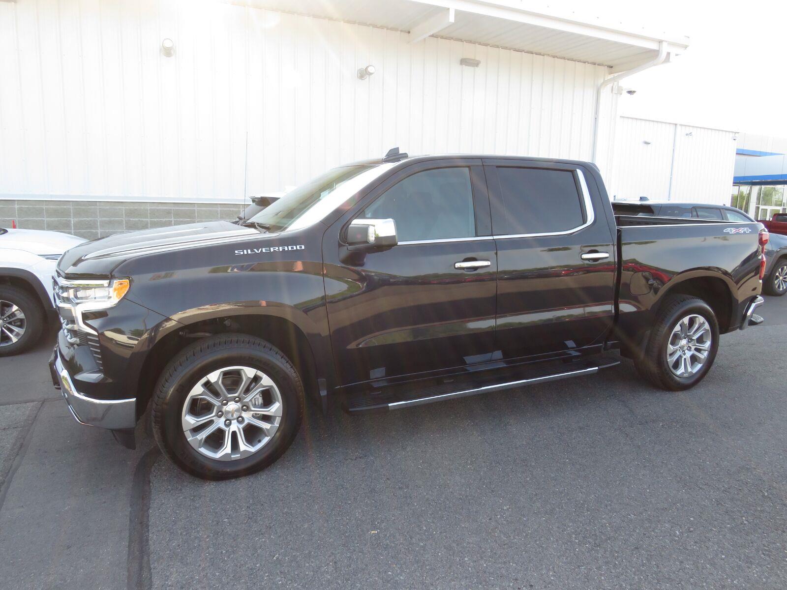 Used 2024 Dark Ash Metallic Chevrolet LTZ image 14
