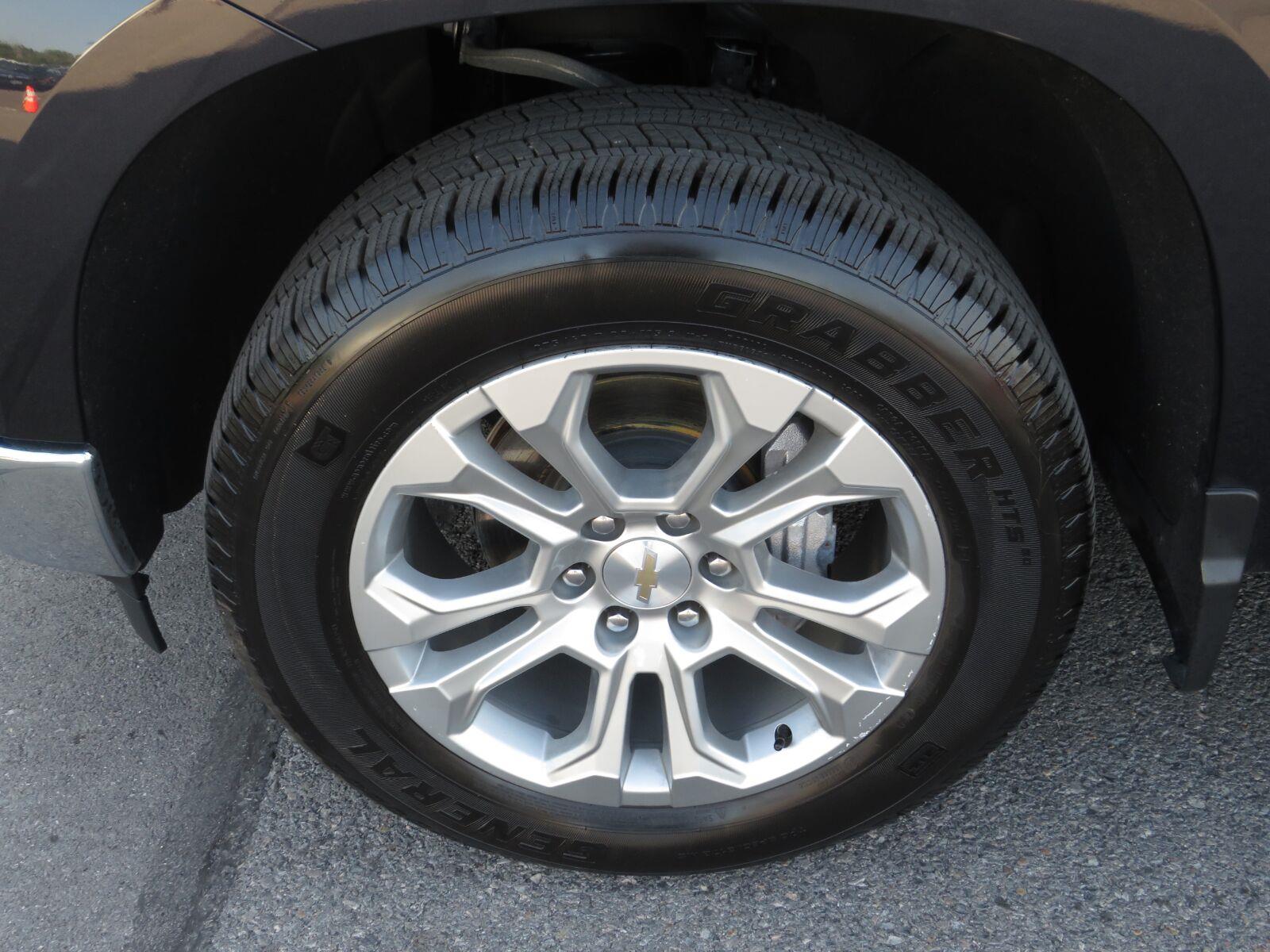 Used 2024 Dark Ash Metallic Chevrolet LTZ image 18