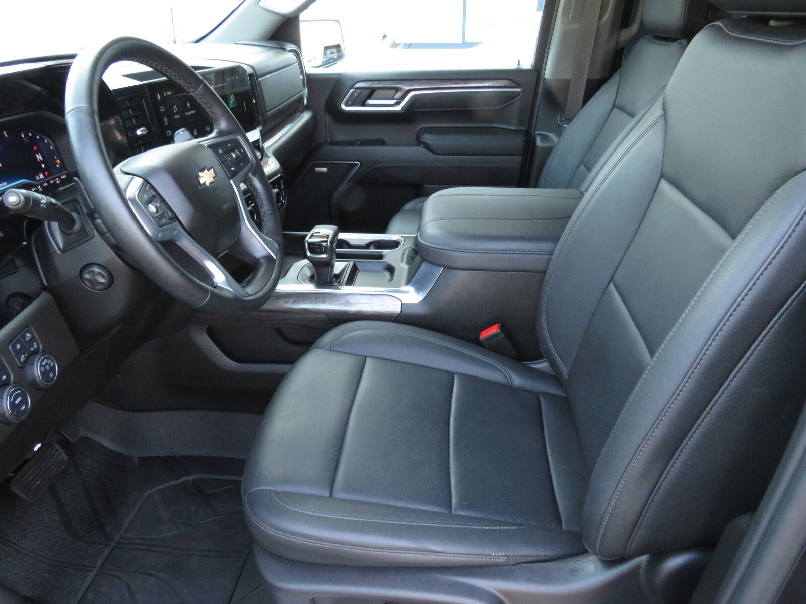 Used 2024 Dark Ash Metallic Chevrolet LTZ image 19