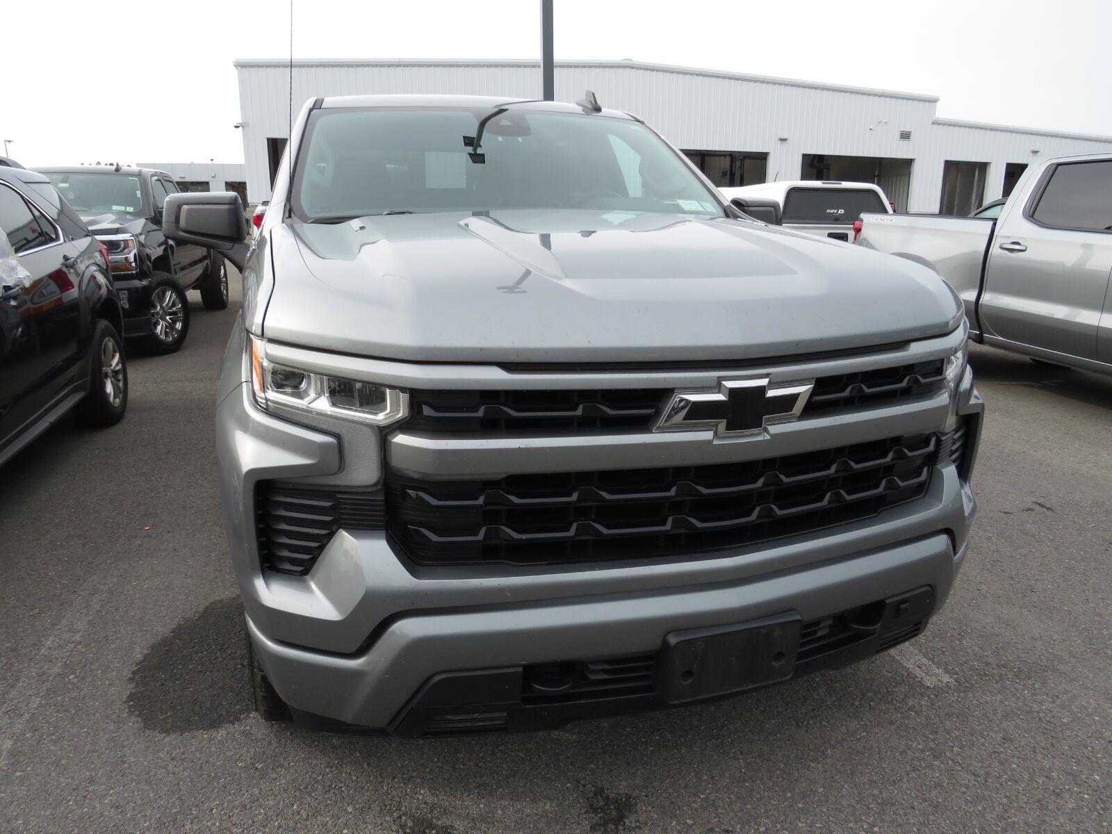 Used 2023 Sterling Gray Metallic Chevrolet RST image 5