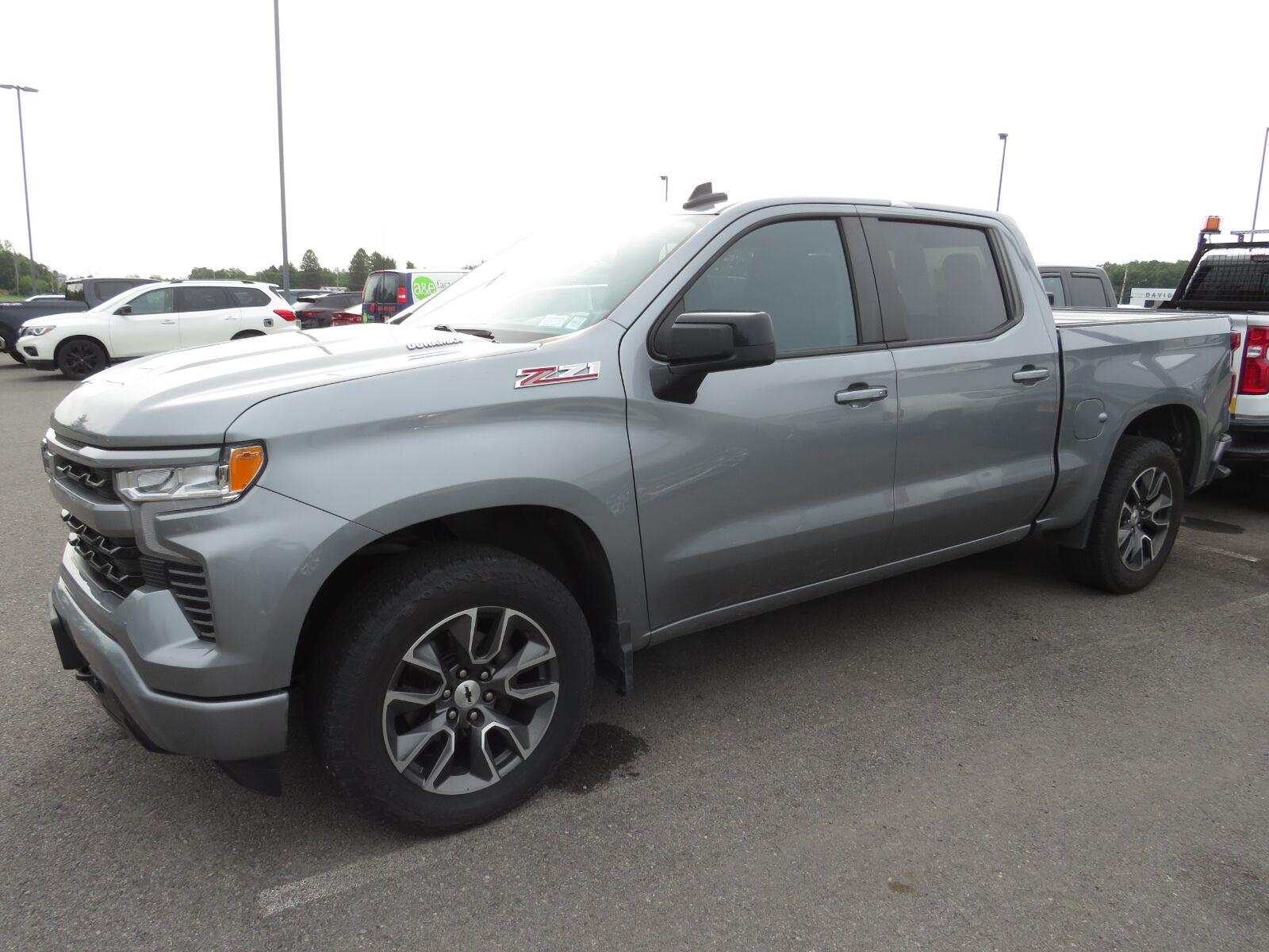 Used 2023 Sterling Gray Metallic Chevrolet RST image 8