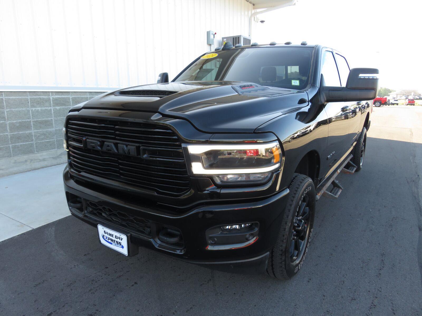 Used 2023 Diamond Black Crystal Pearlcoat Ram Laramie image 11