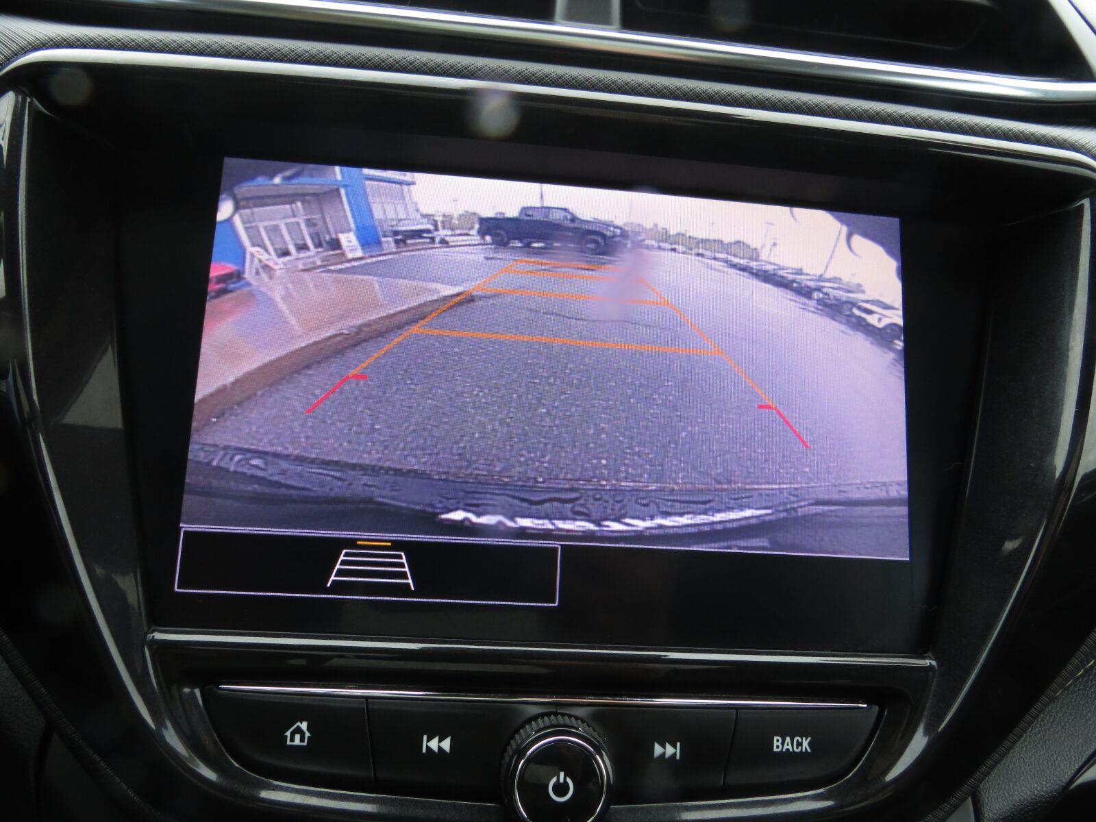Used 2022 Mosaic Black Metallic Chevrolet ACTIV image 27