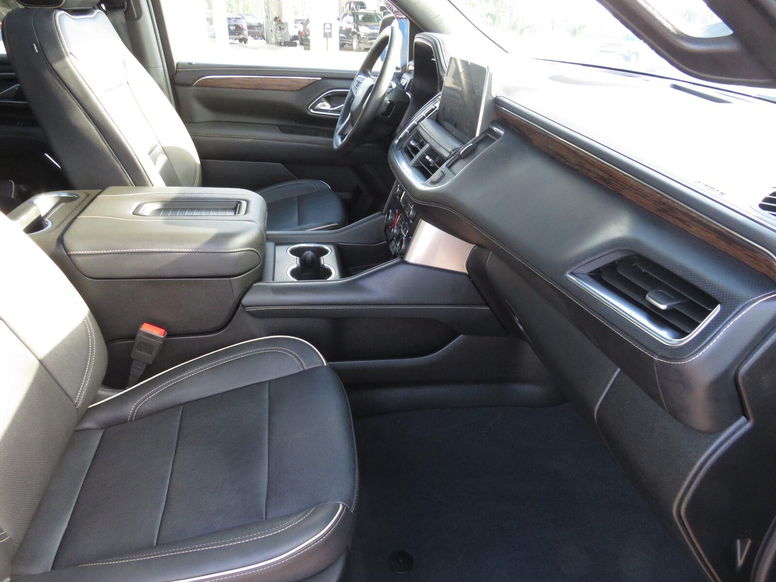 Used 2023 Dark Ash Metallic Chevrolet Premier image 18