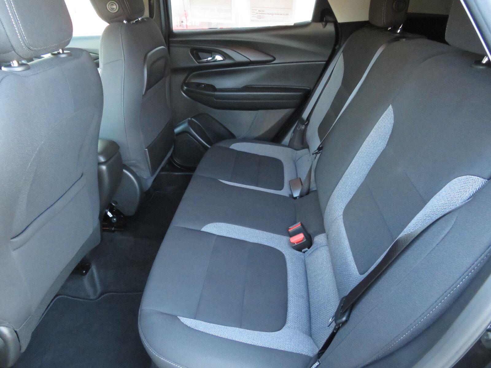 Used 2026 Mosaic Black Metallic Chevrolet LT image 22