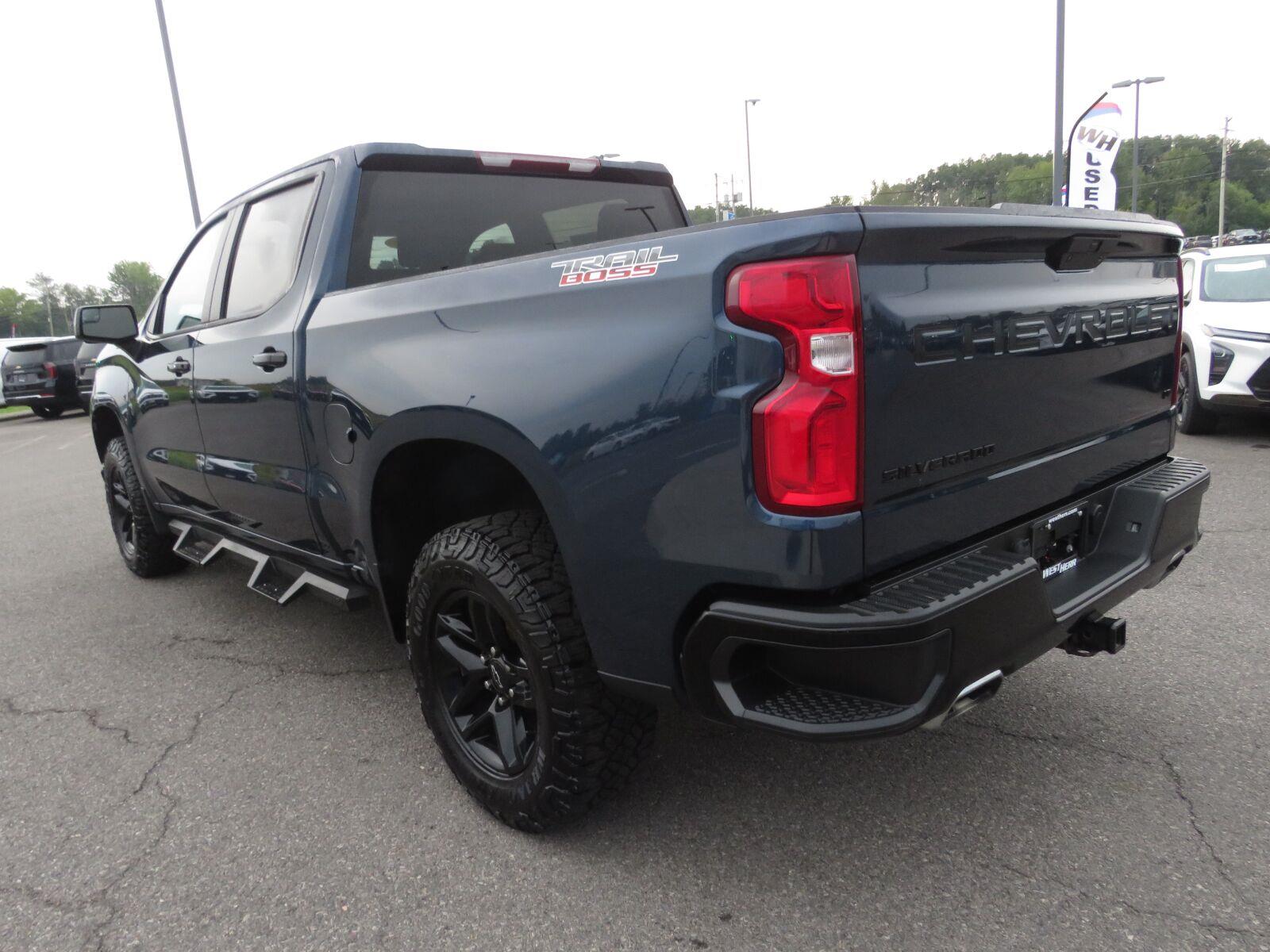 Used 2021 Northsky Blue Metallic Chevrolet LT Trail Boss image 11