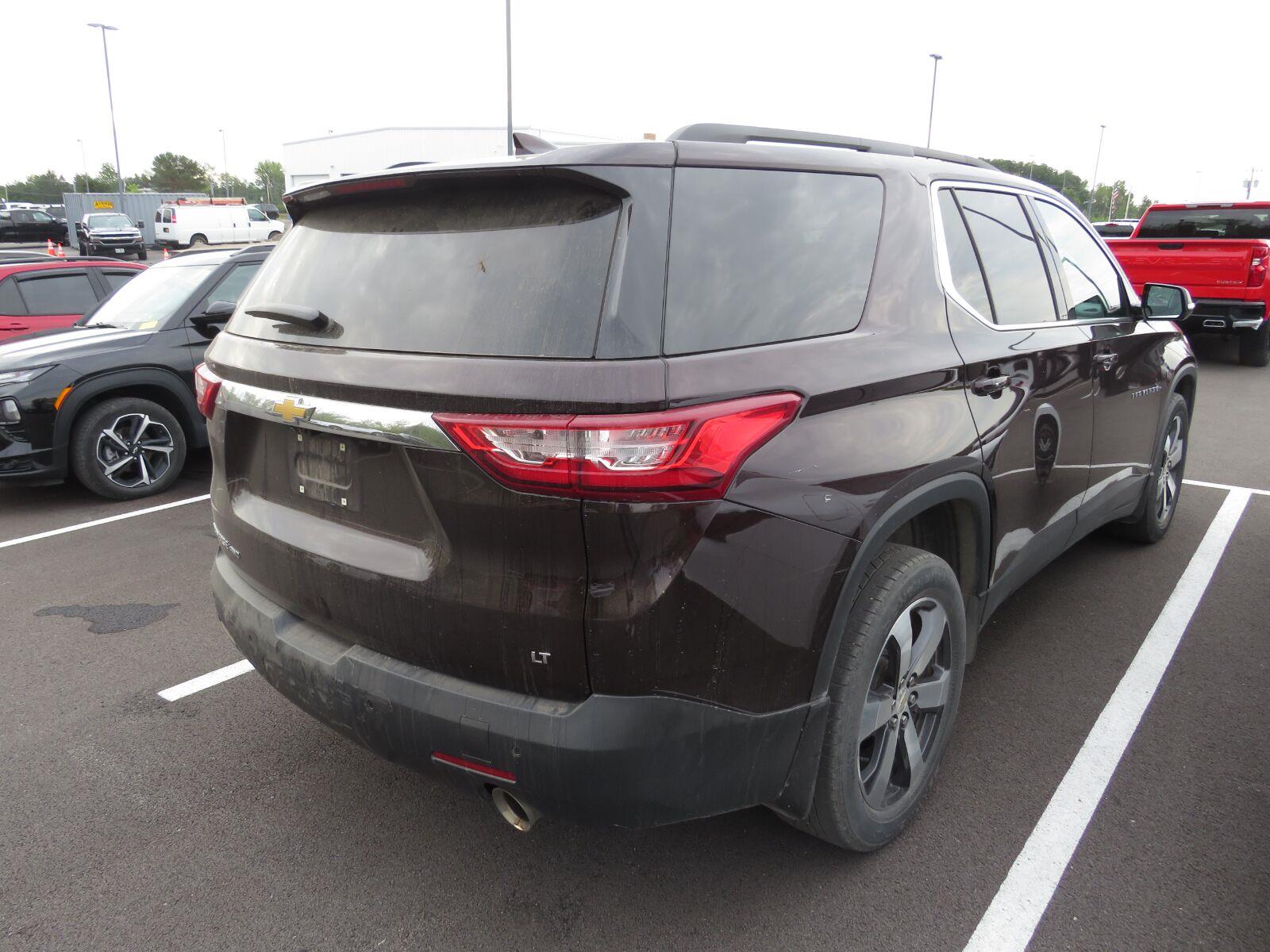 Used 2021 Black Cherry Metallic Chevrolet LT Leather image 11