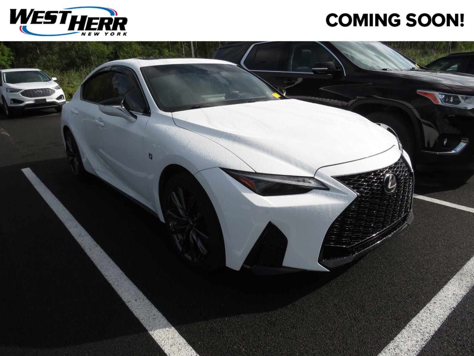 2021 Lexus IS Blanco (Ultra White) Sedán Tracción en las cuatro ruedas Automática