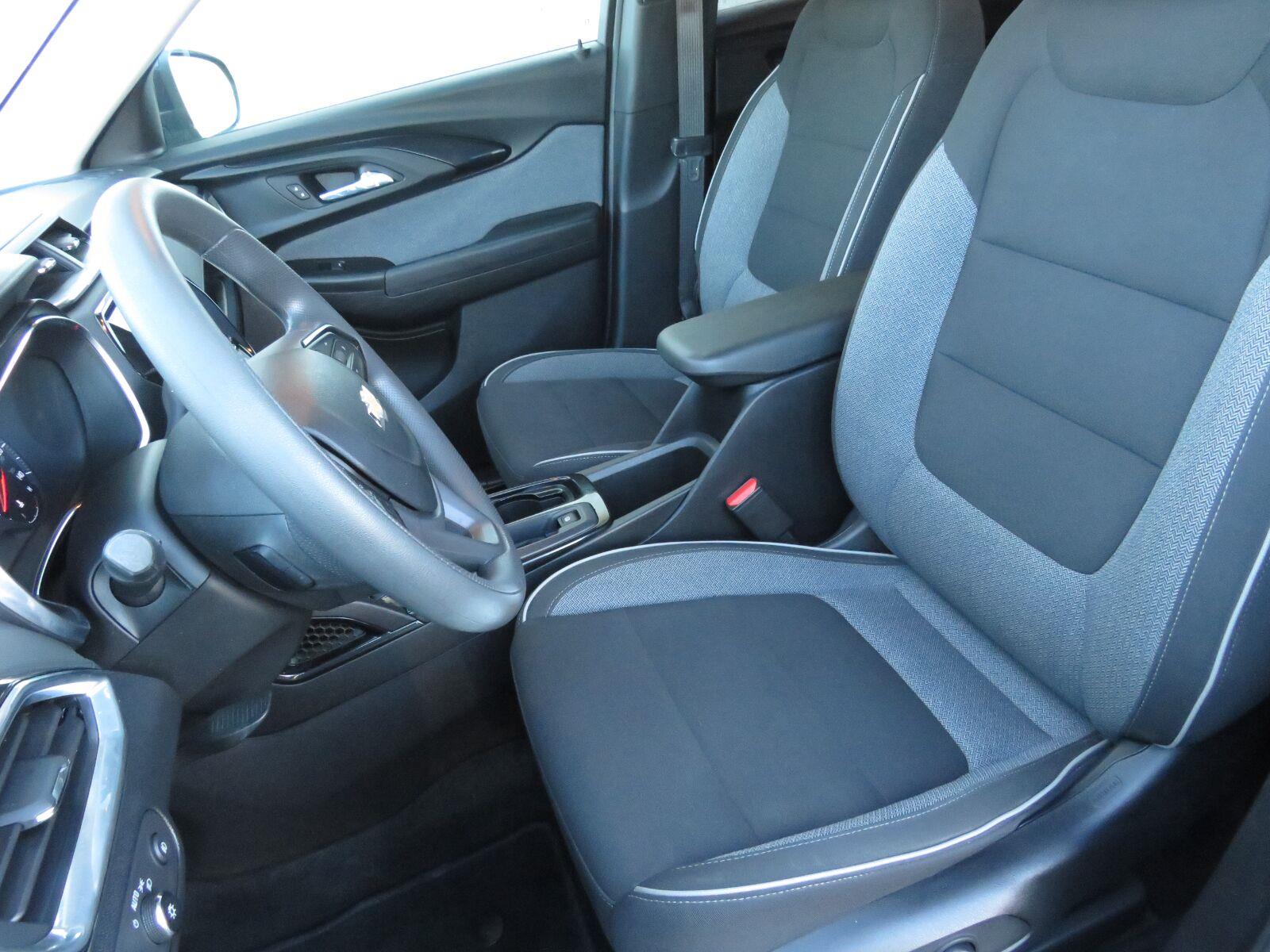 Used 2021 Midnight Blue Metallic Chevrolet LT image 23