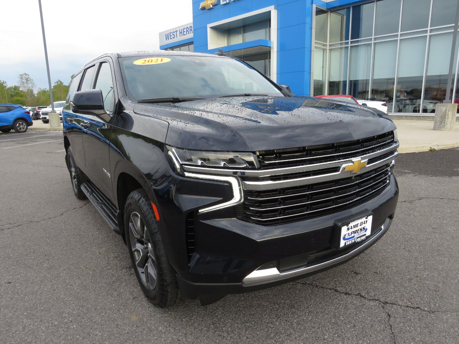 Used 2021 Midnight Blue Metallic Chevrolet LT image 3