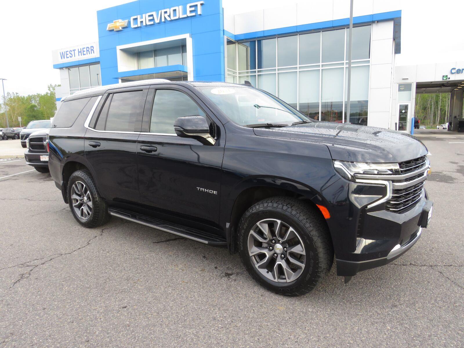 Used 2021 Midnight Blue Metallic Chevrolet LT image 5