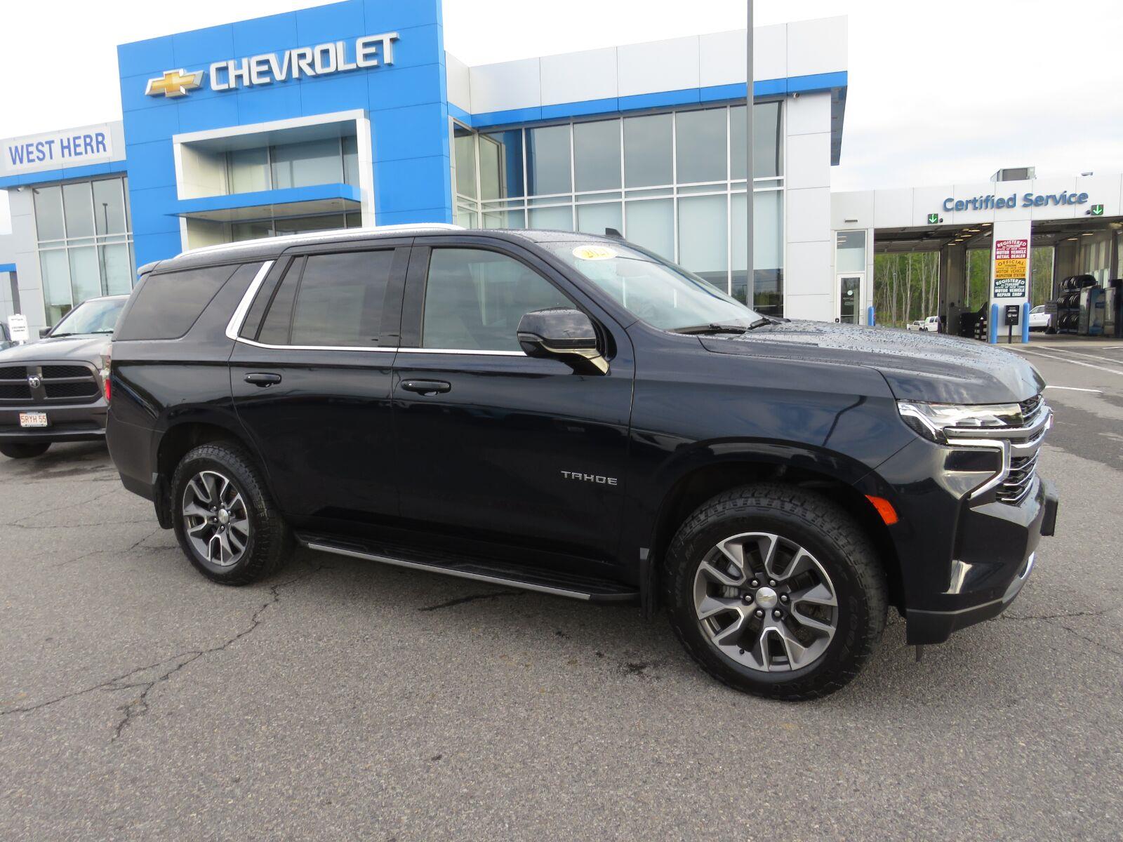 Used 2021 Midnight Blue Metallic Chevrolet LT image 6