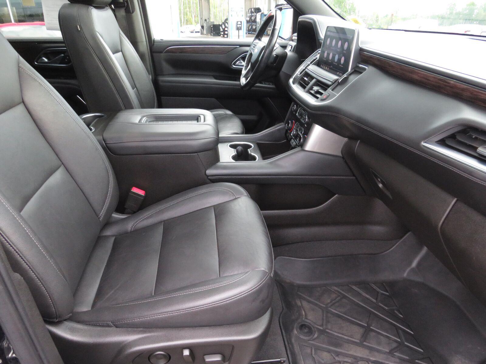 Used 2021 Midnight Blue Metallic Chevrolet LT image 18