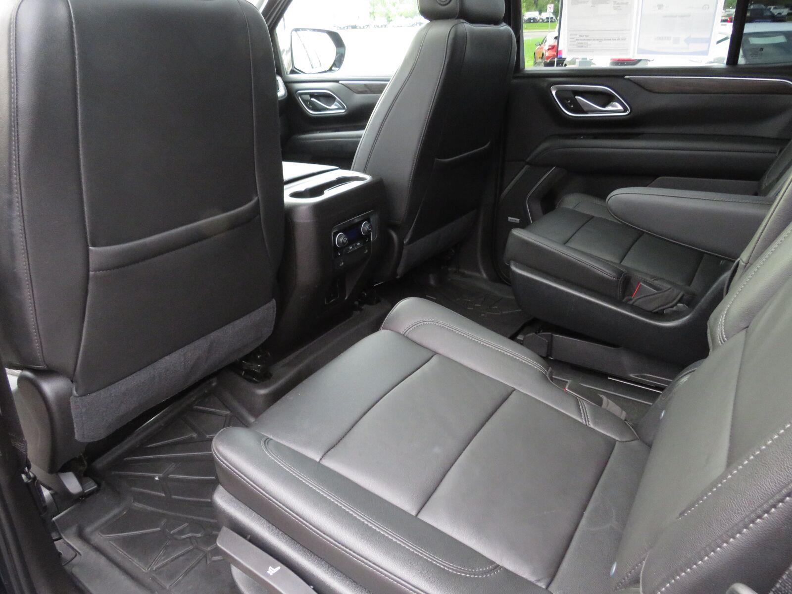 Used 2021 Midnight Blue Metallic Chevrolet LT image 25