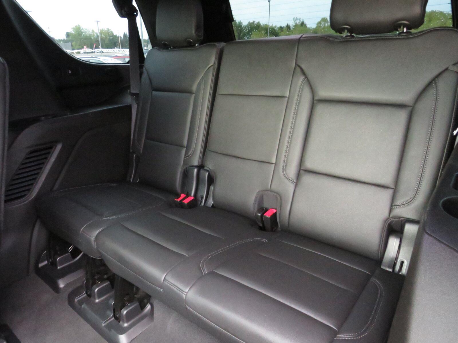 Used 2021 Midnight Blue Metallic Chevrolet LT image 27