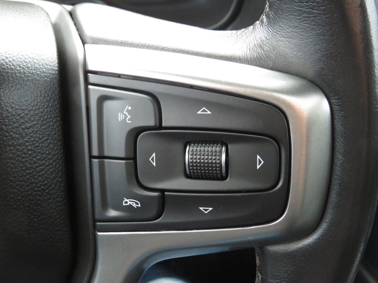 Used 2021 Midnight Blue Metallic Chevrolet LT image 35