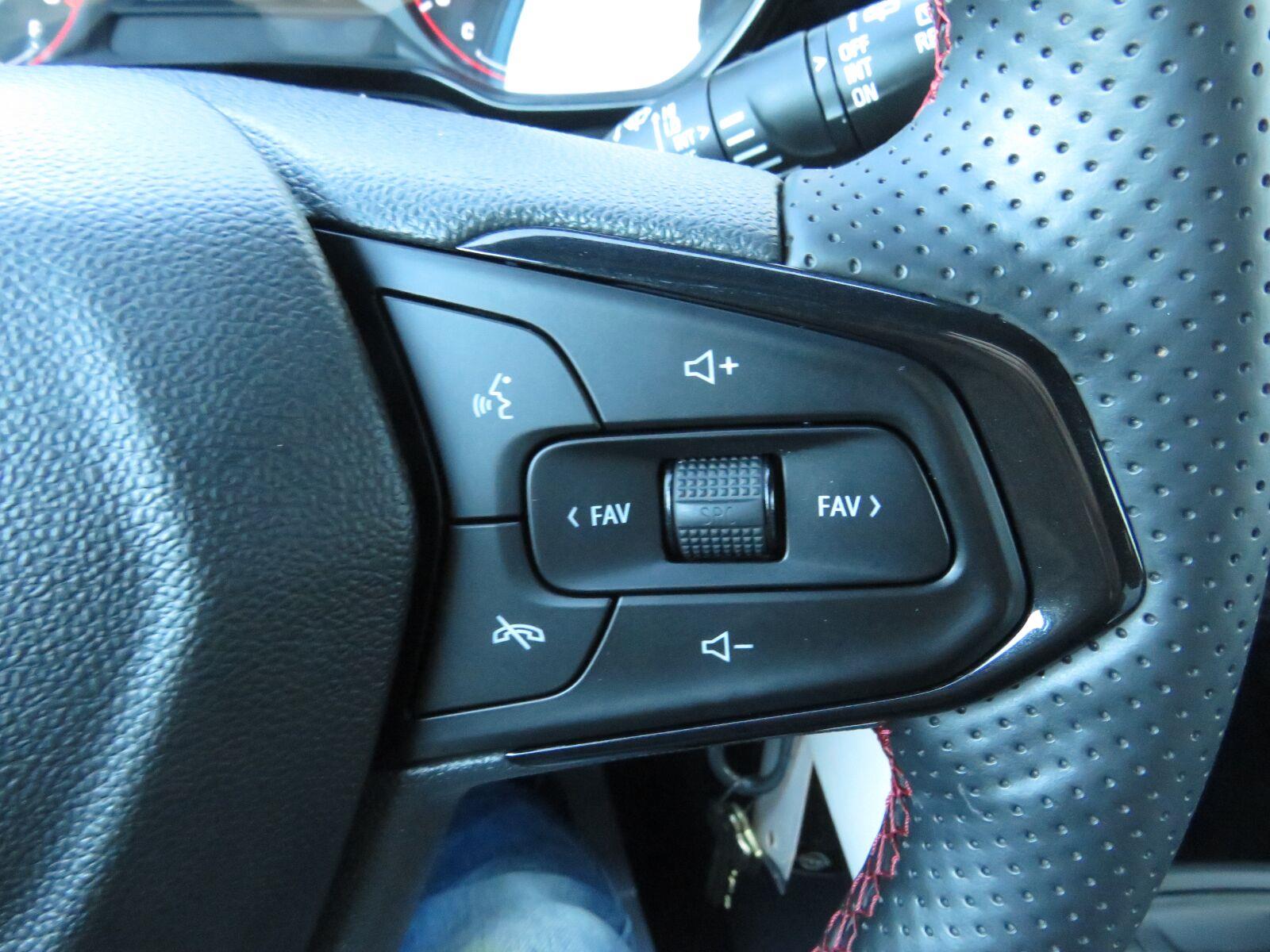 Used 2025 Marina Blue Metallic Chevrolet 1RS image 36