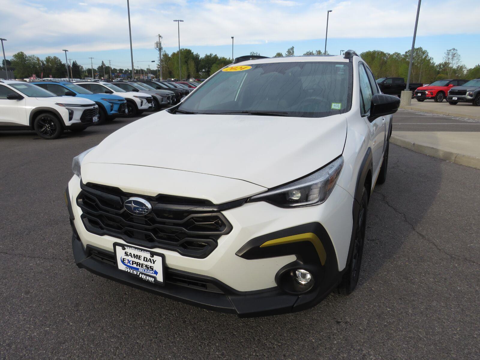 Used 2024 Crystal White Pea Subaru Sport image 14