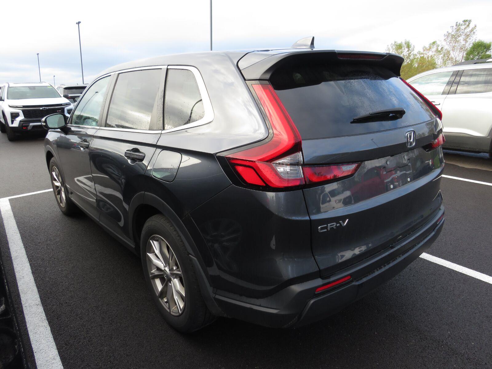 Used 2024 Meteorite Gray Metallic Honda EX image 11
