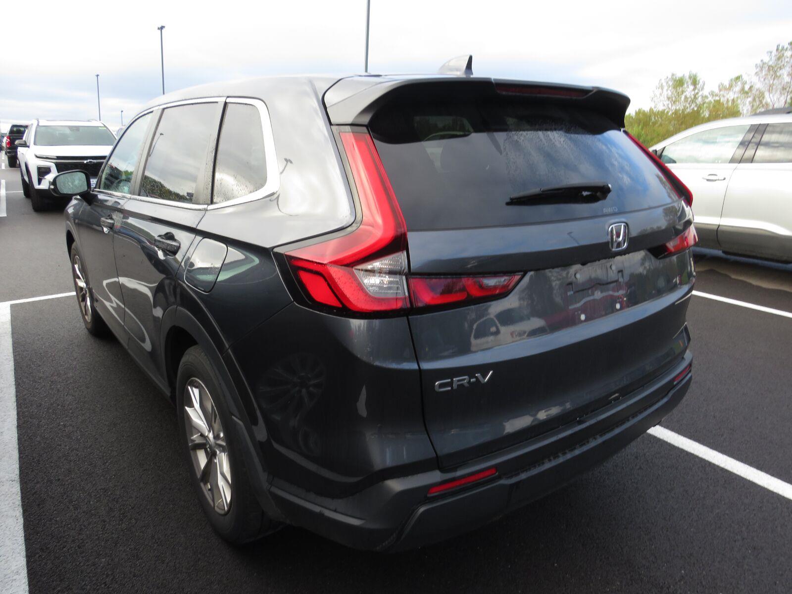 Used 2024 Meteorite Gray Metallic Honda EX image 13