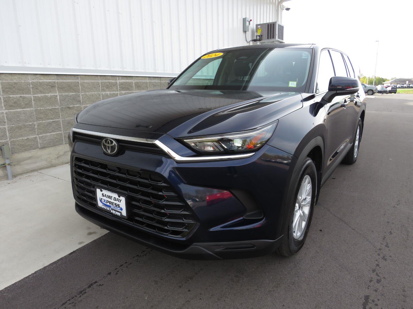 Used 2024 Blueprint Toyota XLE image 12