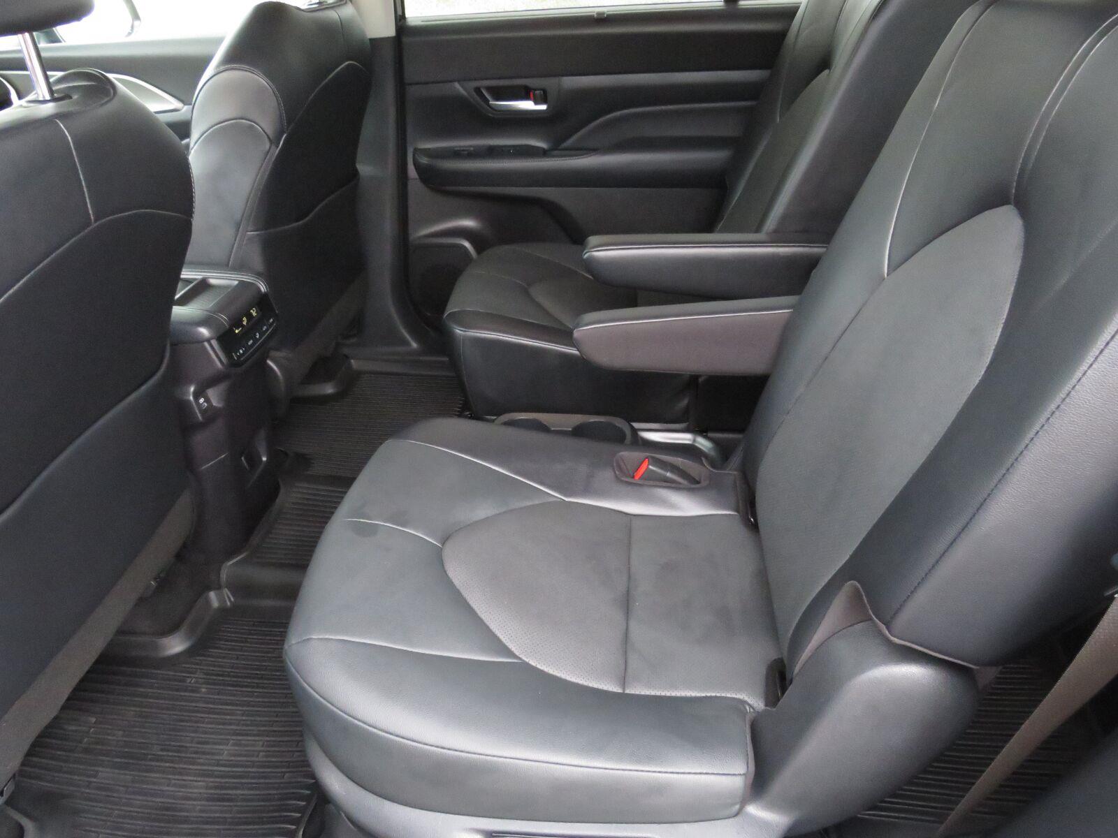 Used 2024 Blueprint Toyota XLE image 23
