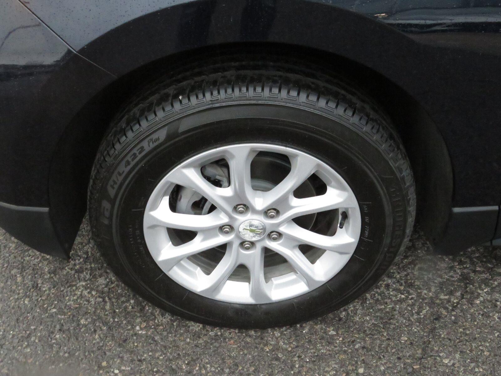 Used 2020 Midnight Blue Metallic Chevrolet LS image 15