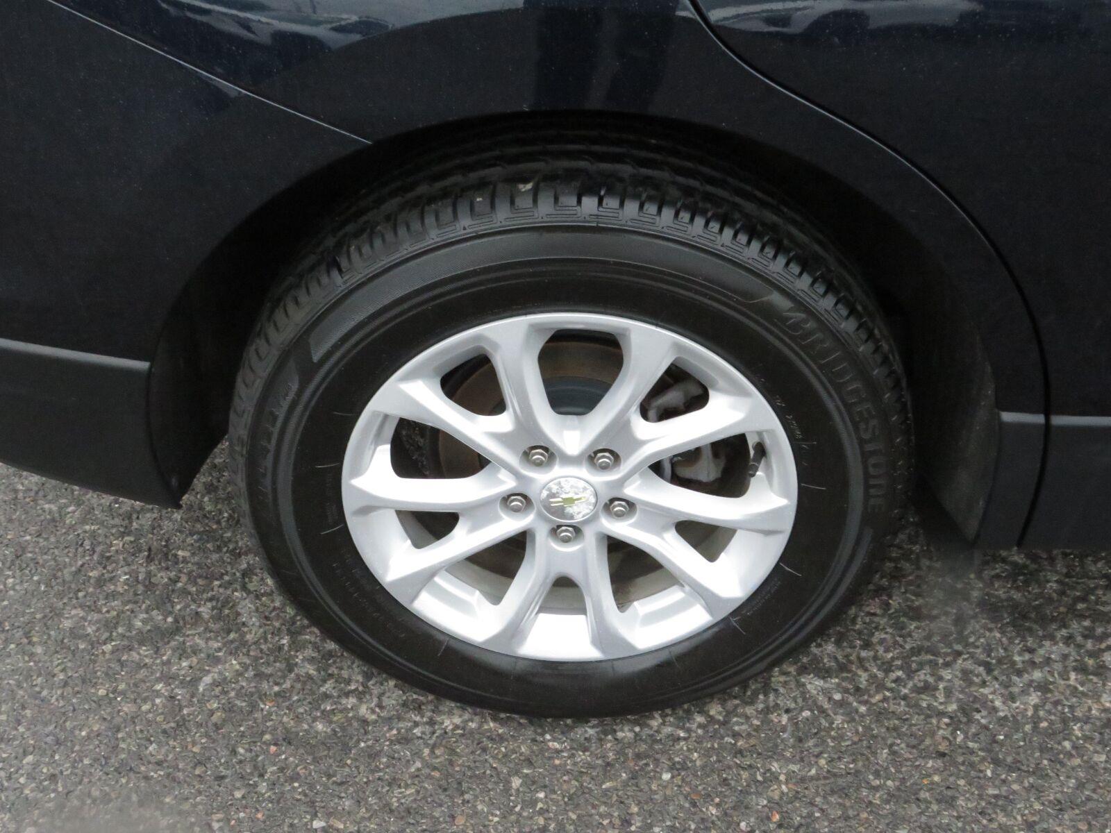 Used 2020 Midnight Blue Metallic Chevrolet LS image 18