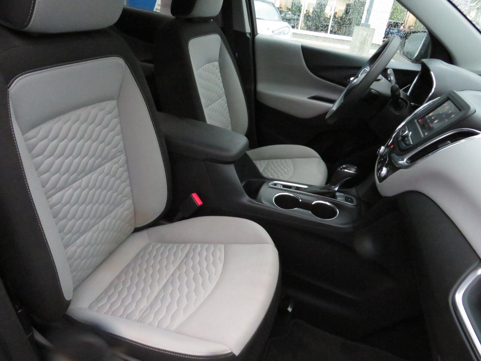 Used 2020 Midnight Blue Metallic Chevrolet LS image 21