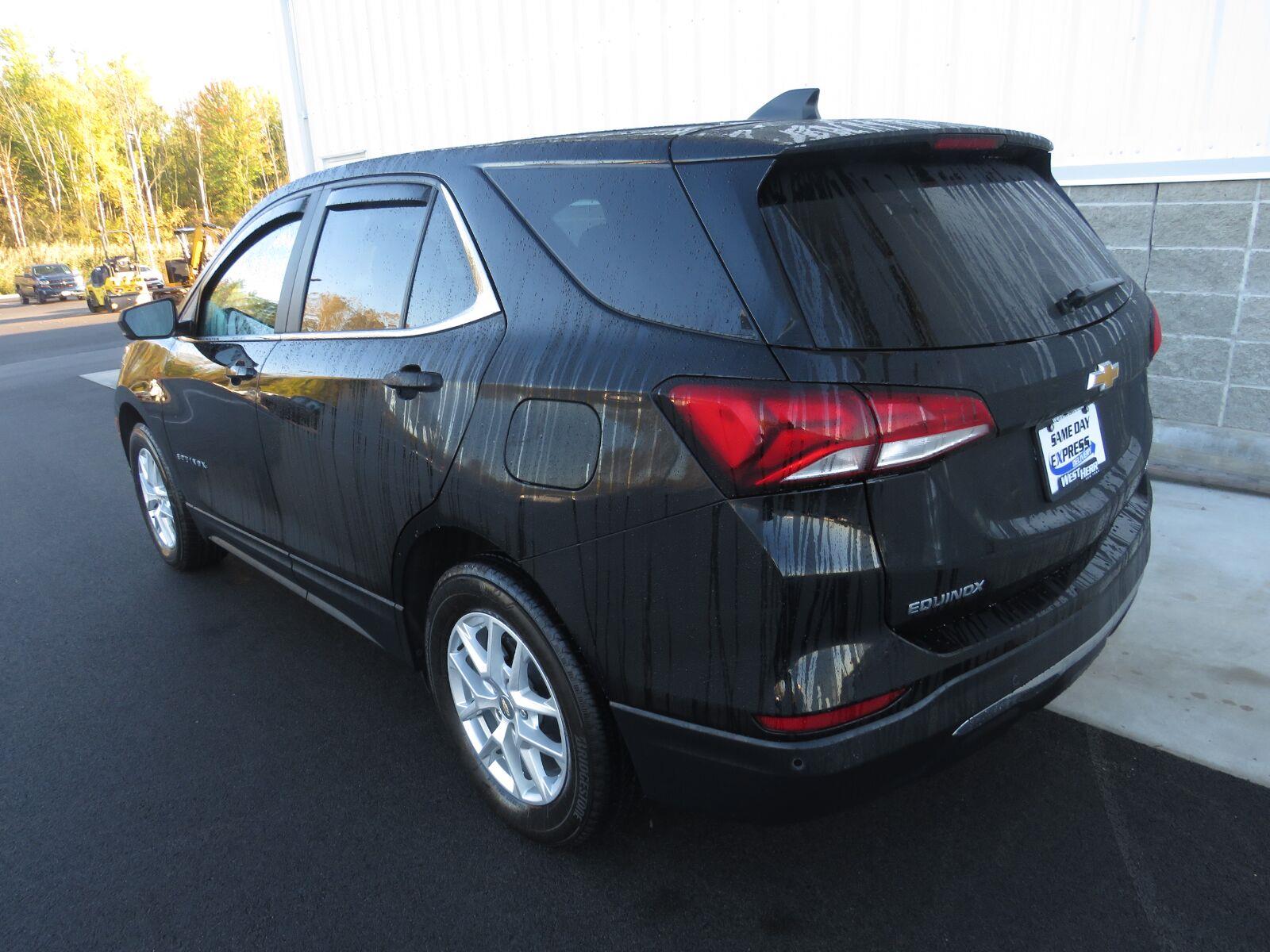 Used 2024 Mosaic Black Metallic Chevrolet LT image 15