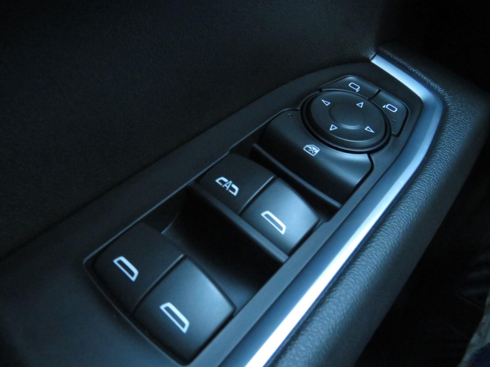 Used 2022 Glacier Blue Metallic Chevrolet LT image 28