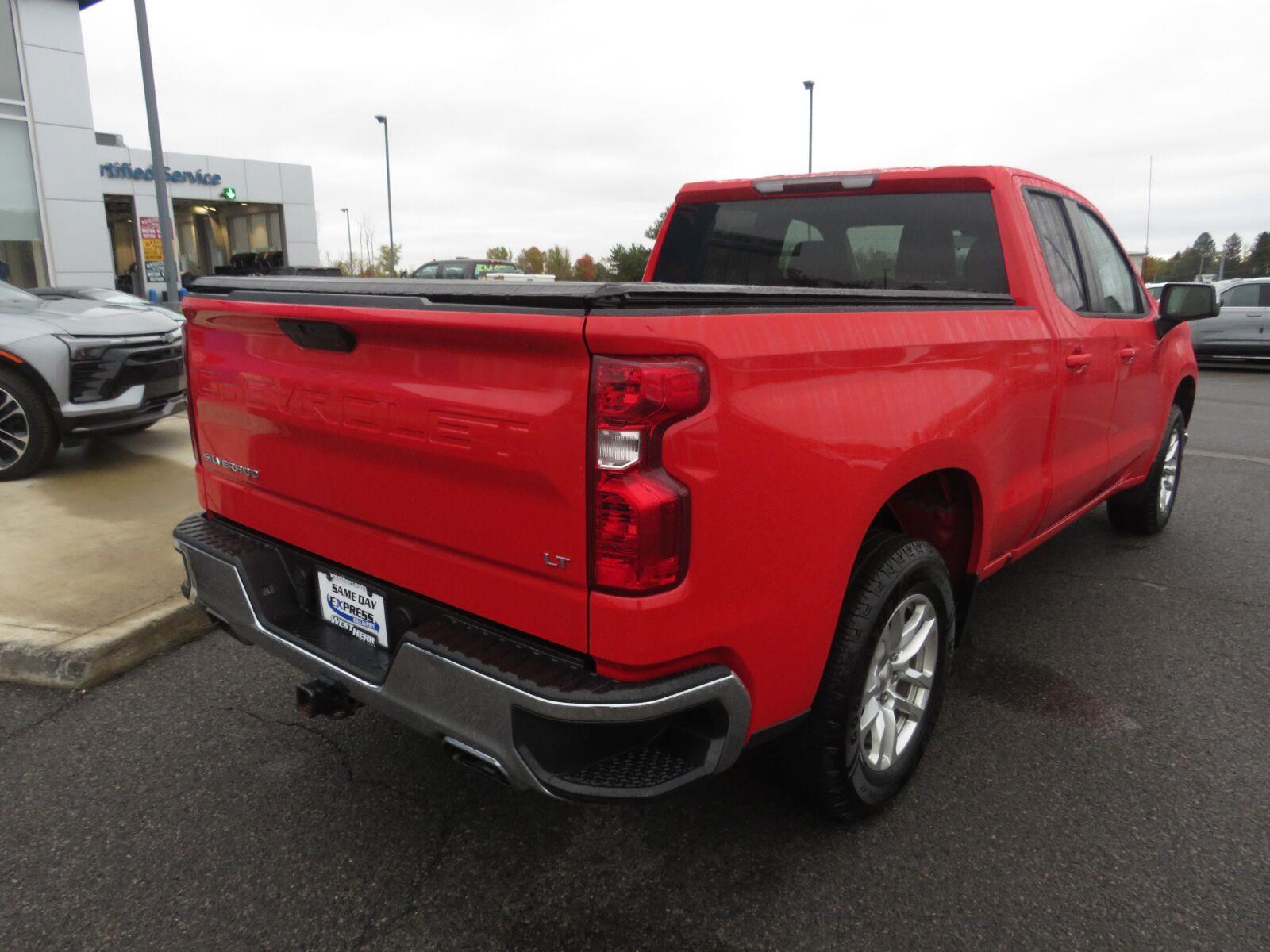 Used 2020 Red Hot Chevrolet LT image 8