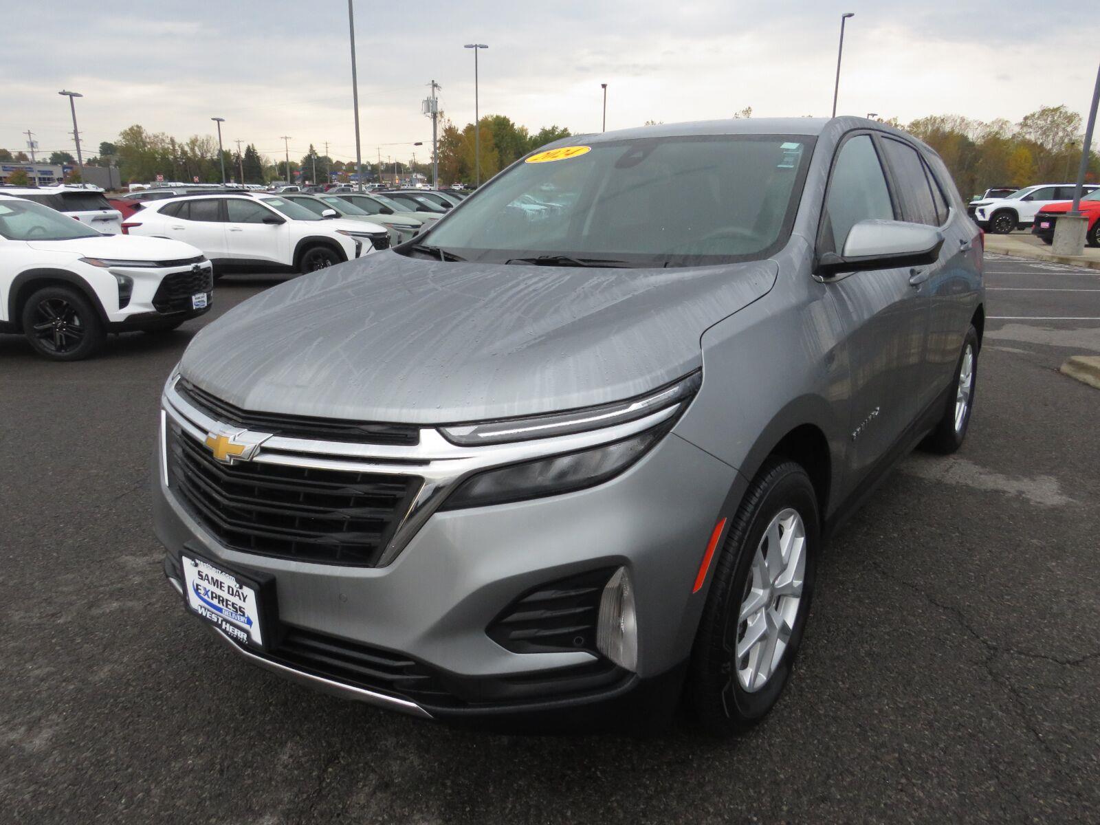Used 2024 Sterling Gray Metallic Chevrolet LT image 10
