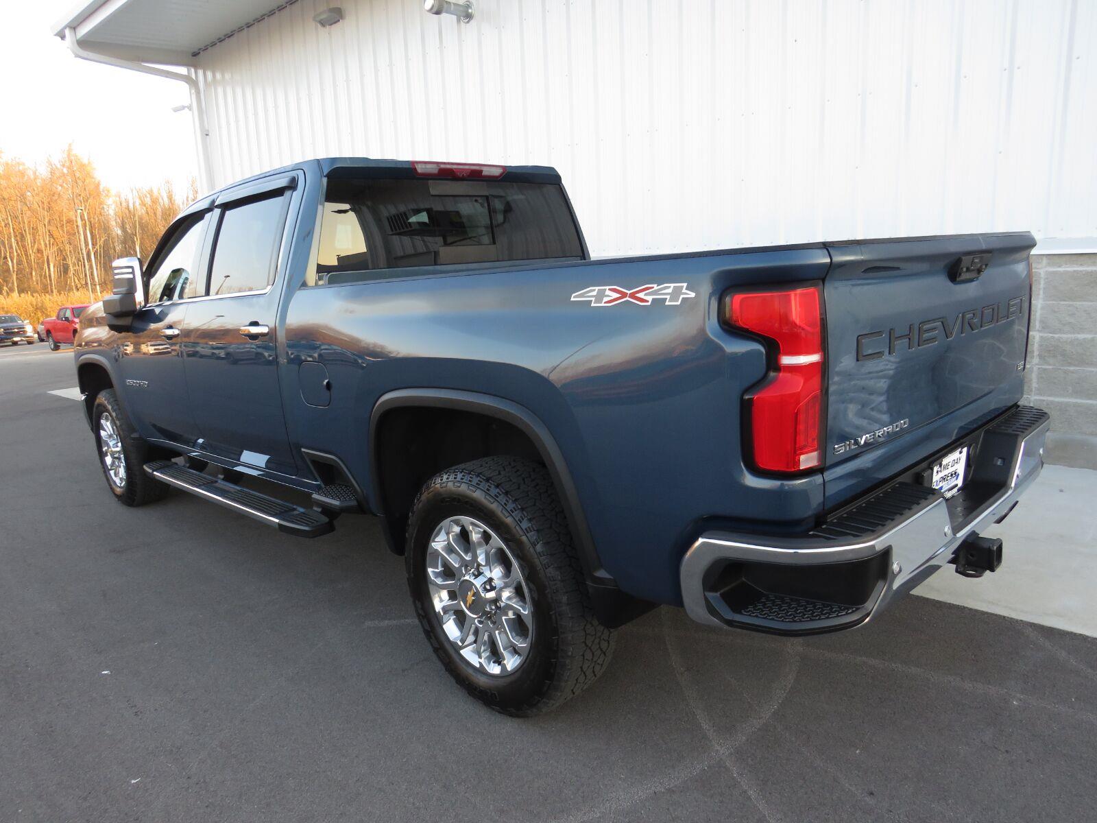 Used 2024 Lakeshore Blue Metallic Chevrolet LTZ image 15