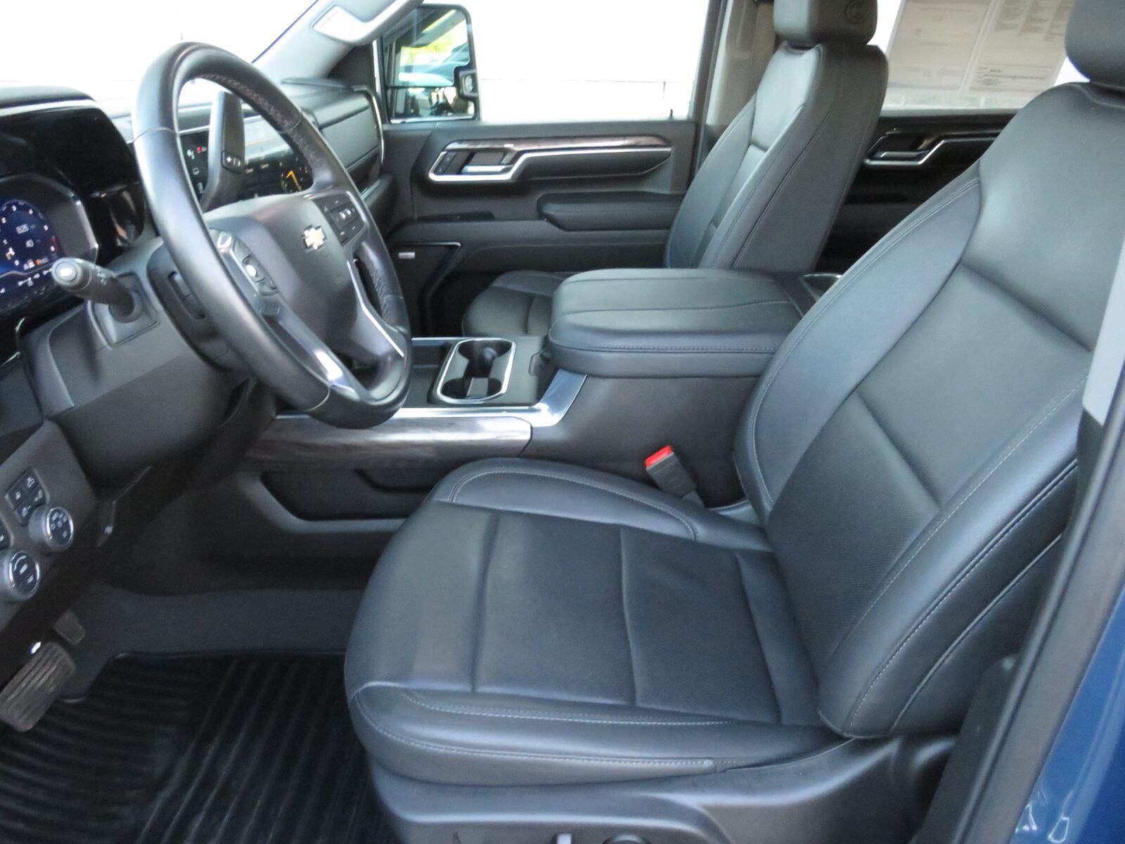 Used 2024 Lakeshore Blue Metallic Chevrolet LTZ image 20