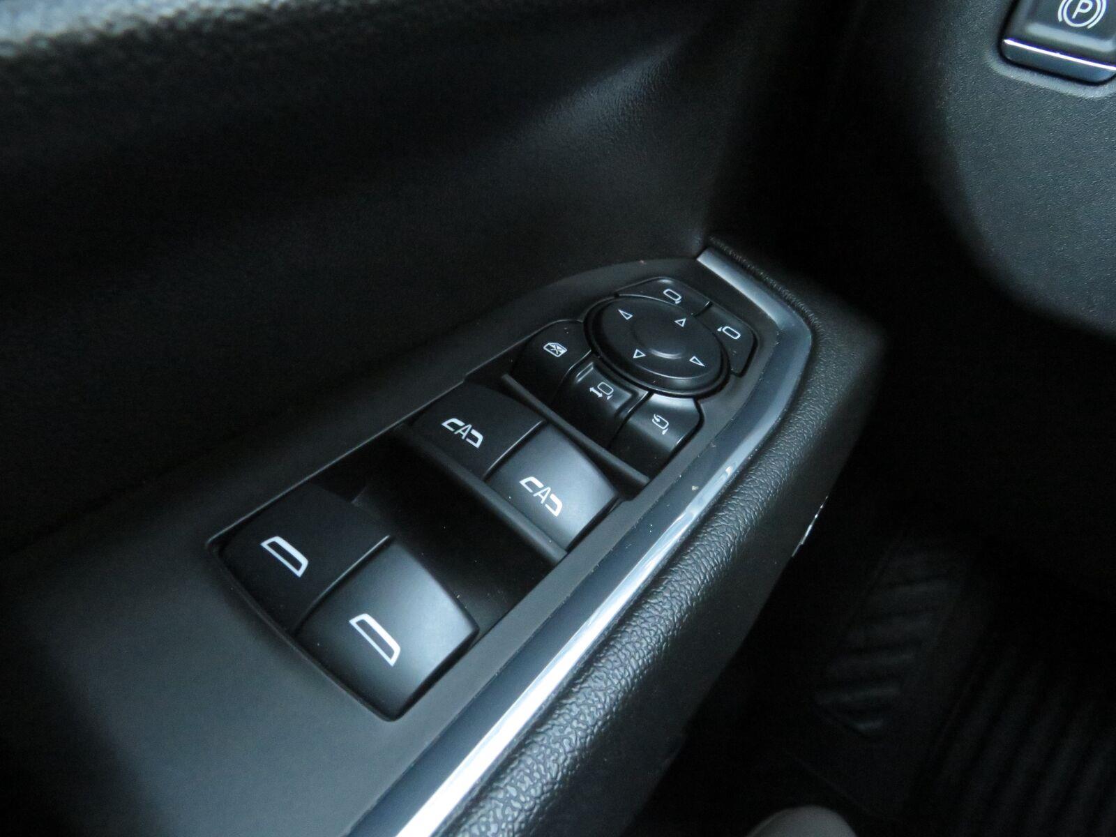 Used 2024 Lakeshore Blue Metallic Chevrolet LTZ image 31