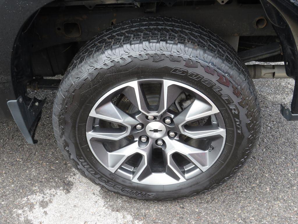 Used 2023 Black Chevrolet RST image 13
