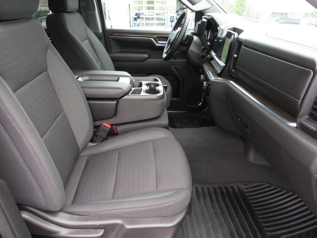 Used 2023 Black Chevrolet RST image 16
